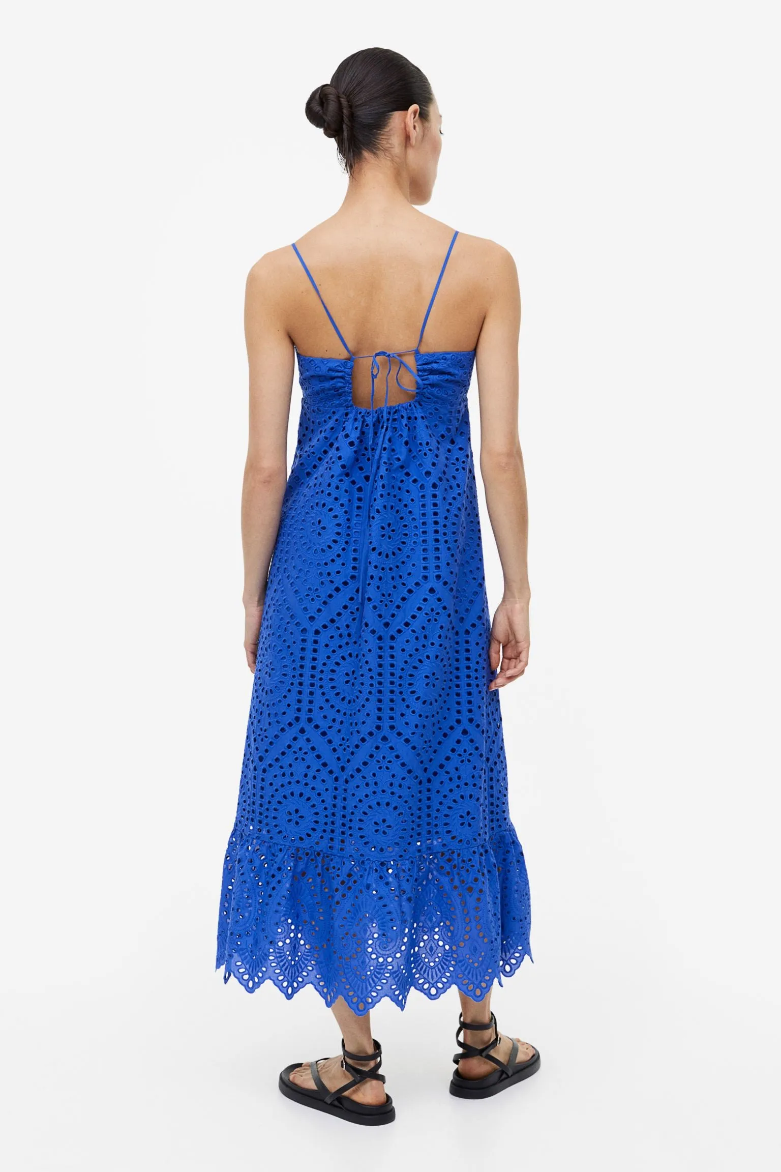 H&M Eyelet Embroidery dress, blue