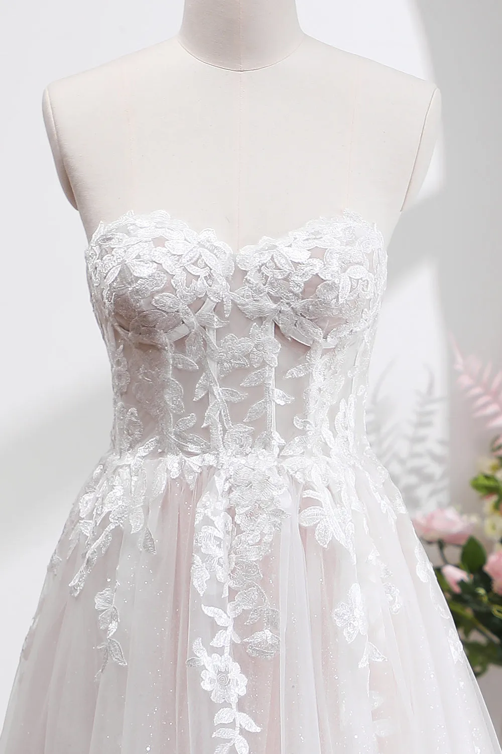 Sparkly White A Line Sweetheart Wedding Dress with Applique Lace