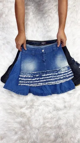 Y2K Throwback Pleated Denim Mini Skirts - 10 Pieces ( BC-10-33 )